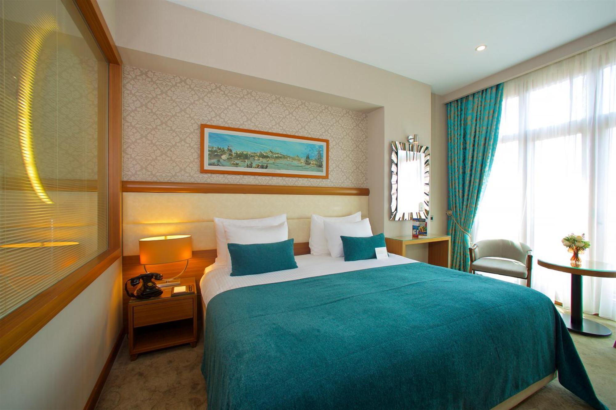Hotel Momento Golden Horn Istanbul Exterior photo