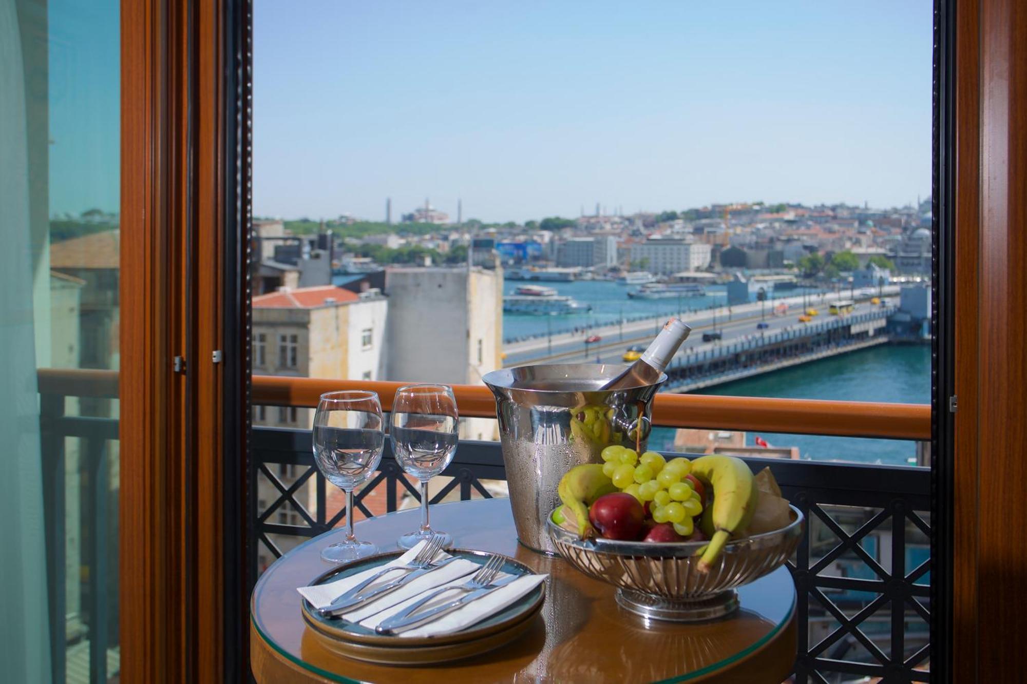 Hotel Momento Golden Horn Istanbul Exterior photo